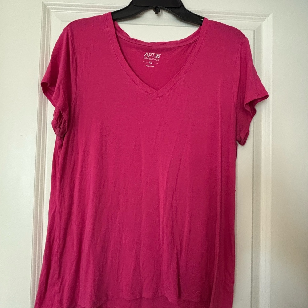 Essentials Women's Fuchsia V-Neck Tee